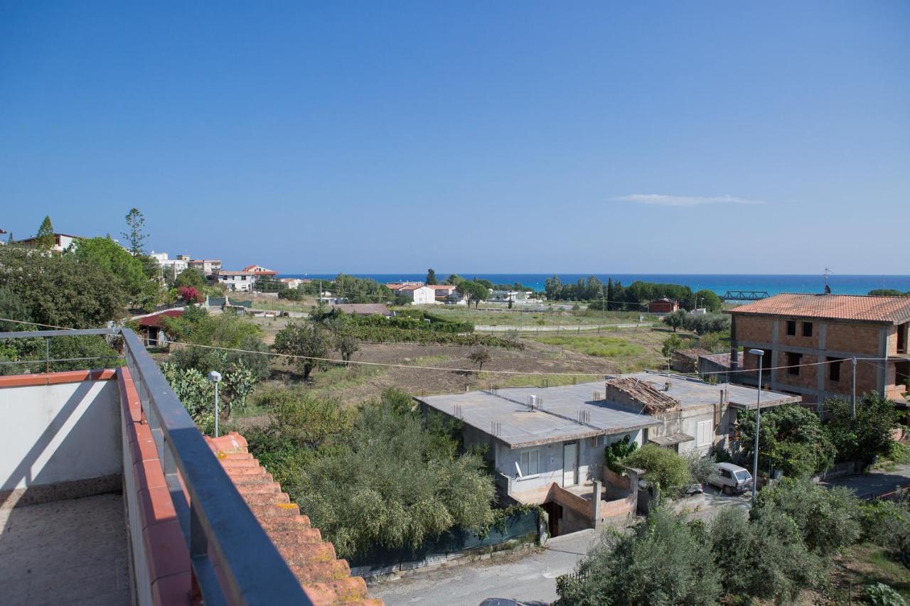 Appartamenti Giusi Con Giardino O Veranda Madonna della Catena Экстерьер фото
